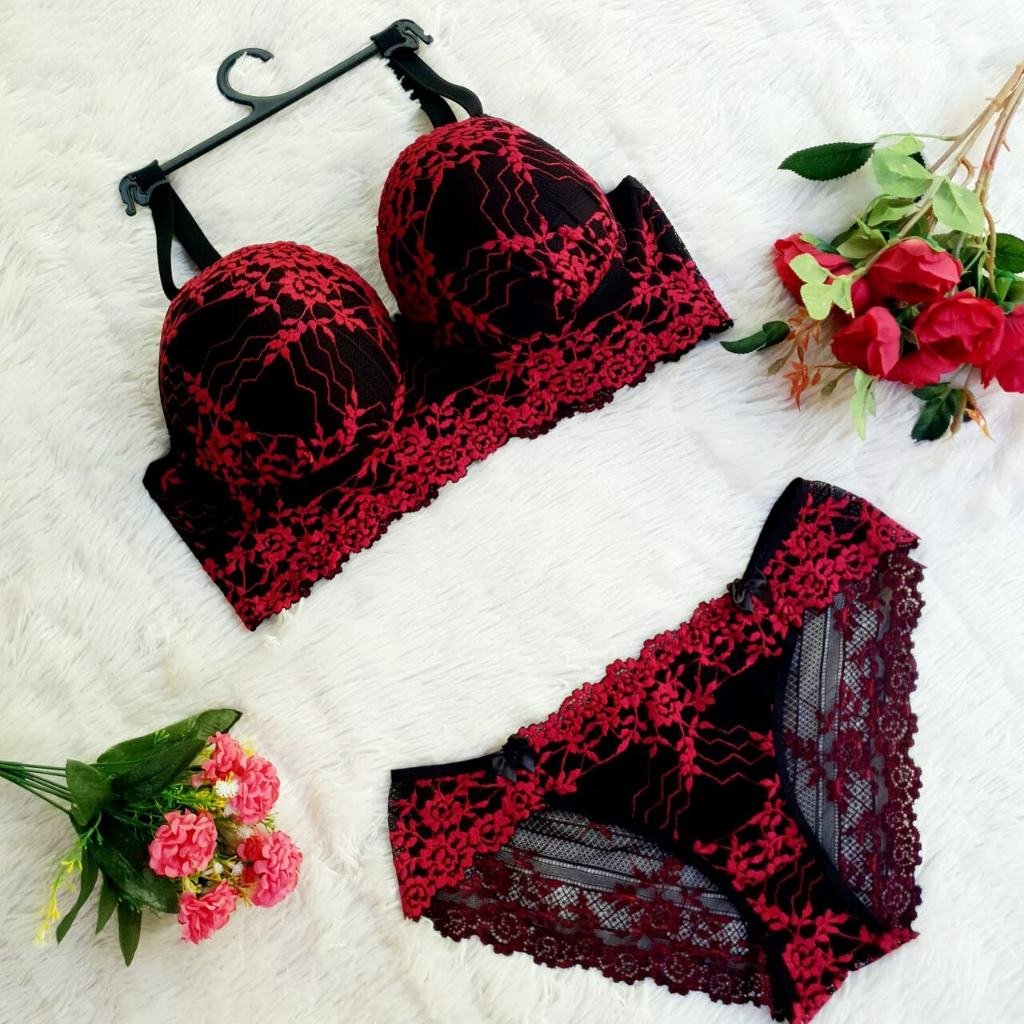 Conjunto Plus Size Lingerie Renda Bicolor Alças Reforçadas Com Bojo